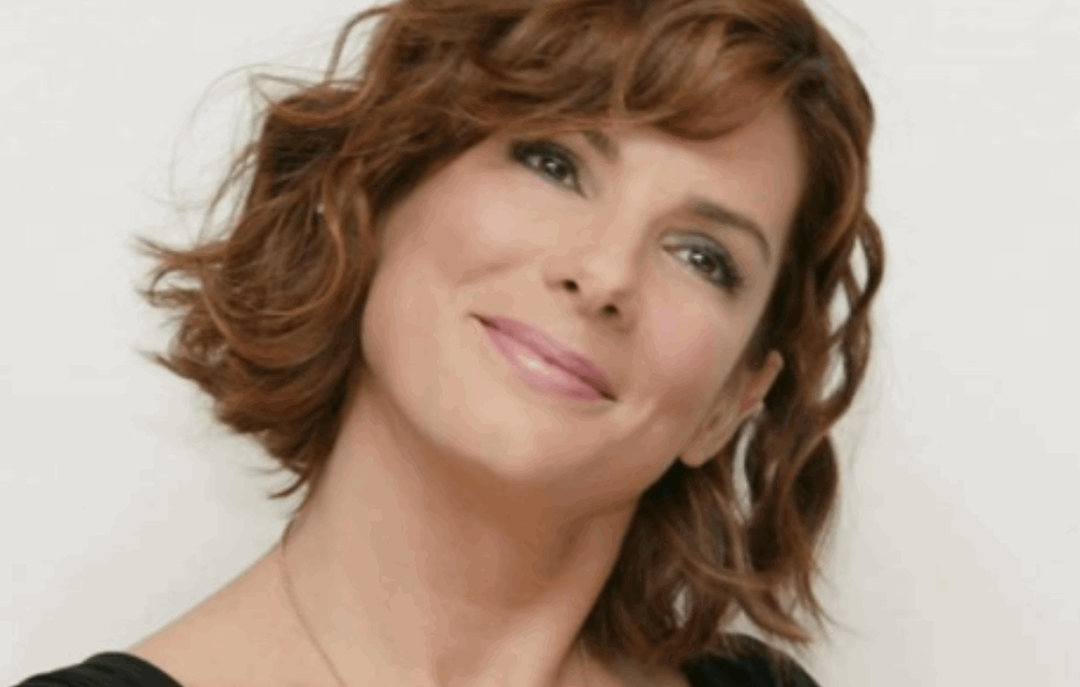 Sandra Bulok iz osvete poljubila Meril Strip u usta